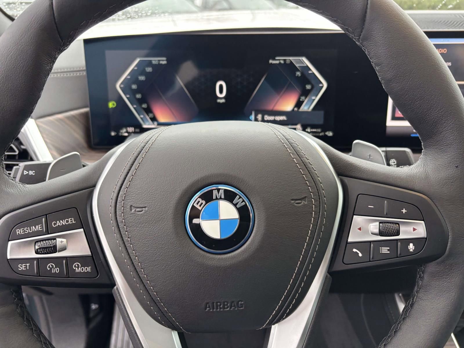 New 2026 BMW X5 xDrive50e w/ Premium Package AWD/4WD image 16
