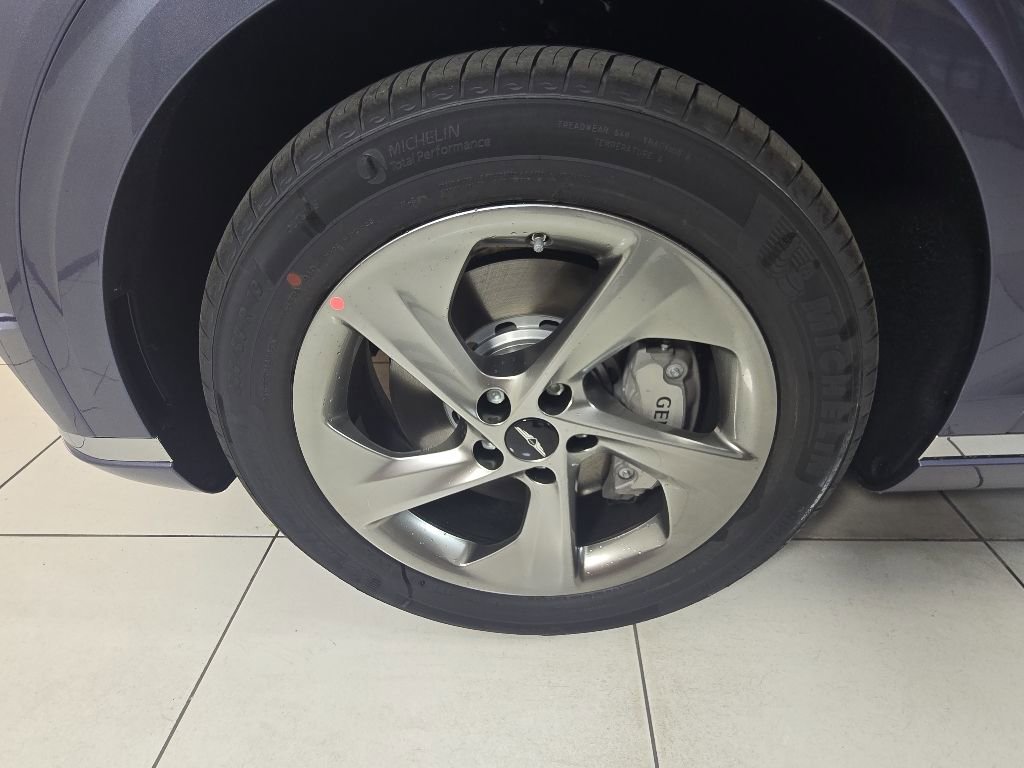 New 2026 Genesis GV70 2.5T Advanced AWD/4WD image 9
