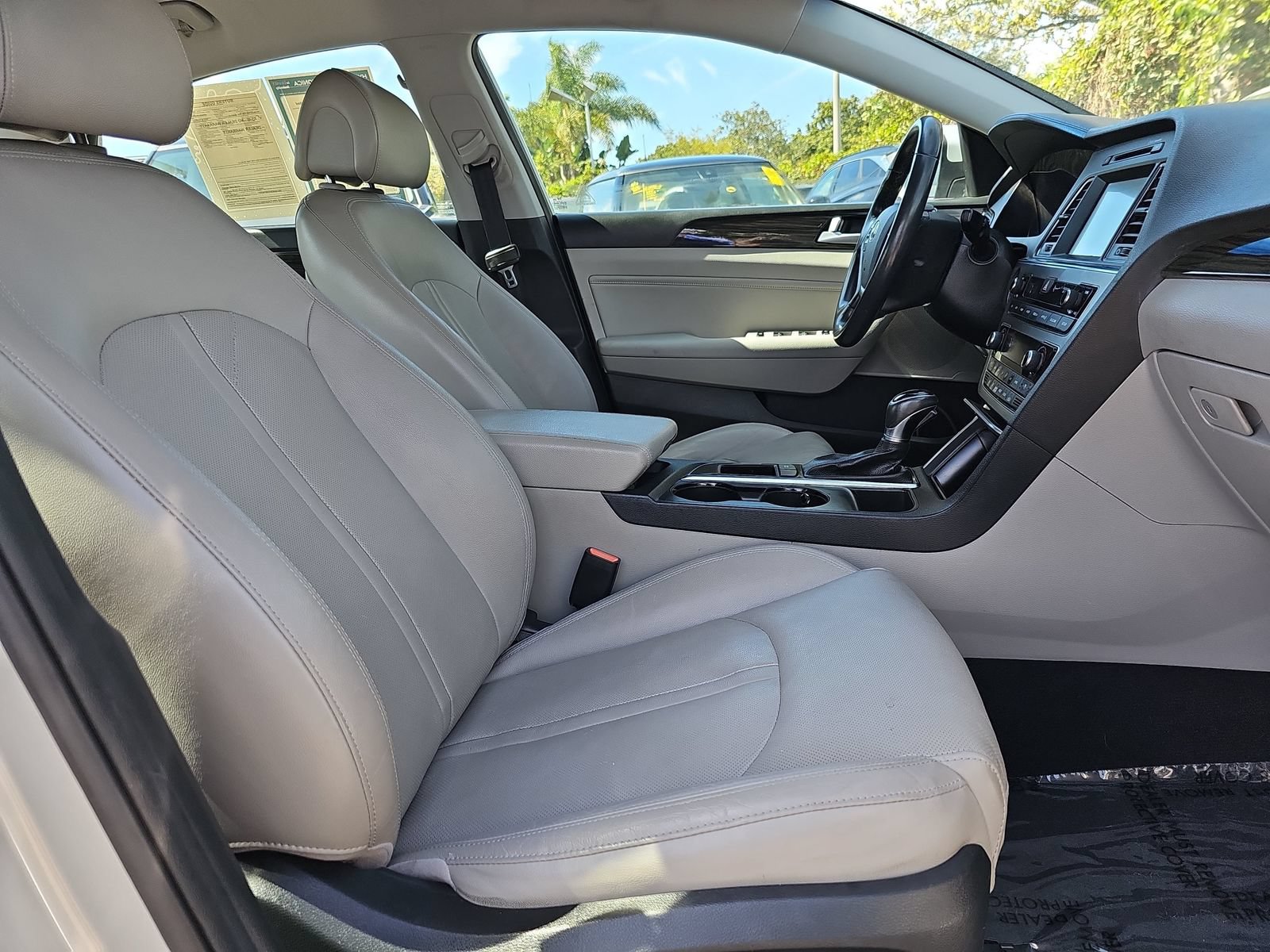 Used 2017 Hyundai Sonata Limited FWD image 10