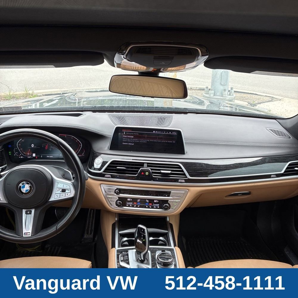 Used 2022 BMW 750i xDrive w/ Executive Package AWD/4WD image 20