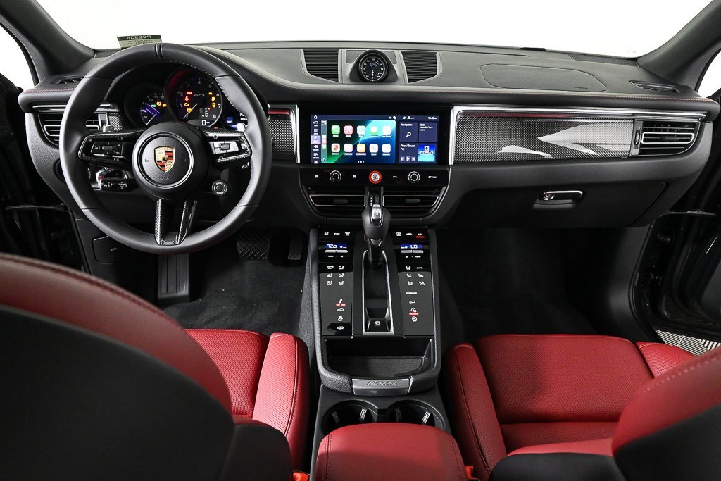 New 2026 Porsche Macan GTS image 21