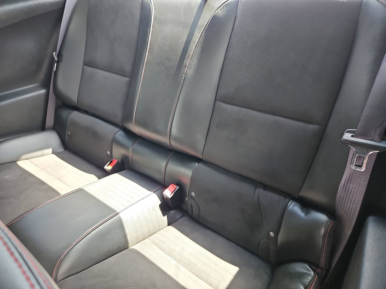 Used 2012 Chevrolet Camaro ZL1 RWD image 19