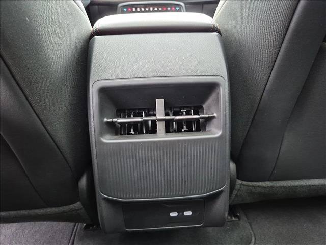 Used 2026 Jeep Cherokee Limited AWD/4WD image 14