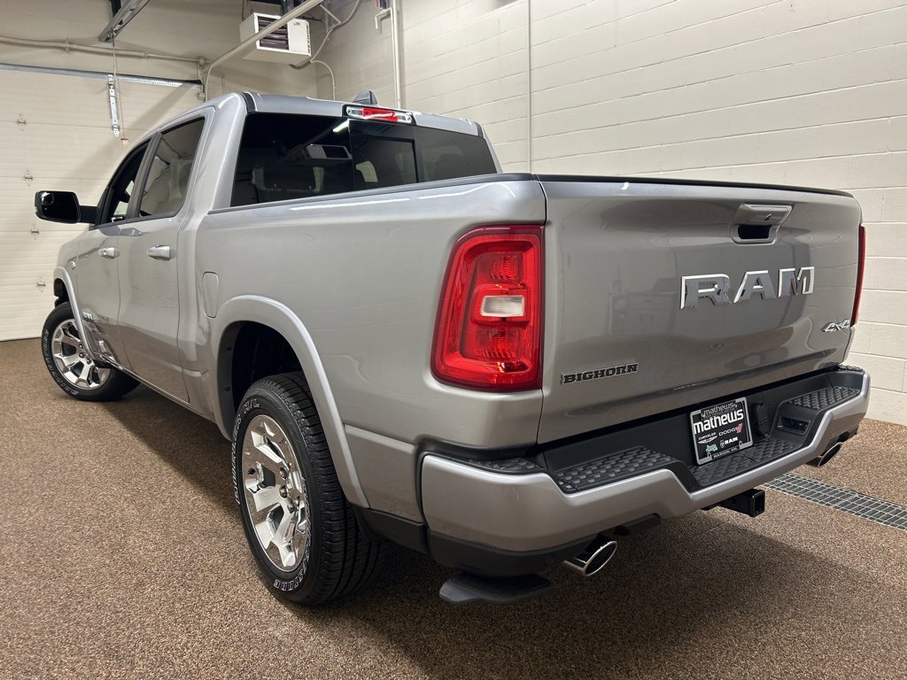 New 2026 RAM 1500 4x4 Crew Cab image 4