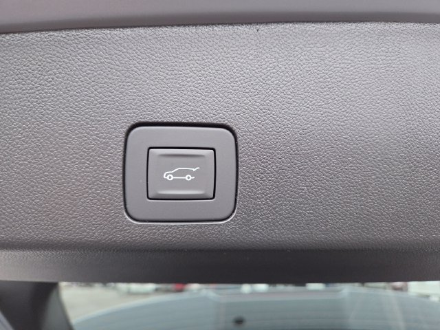 New 2026 Buick Encore GX Sport Touring w/ Advanced Technology Package AWD/4WD image 17