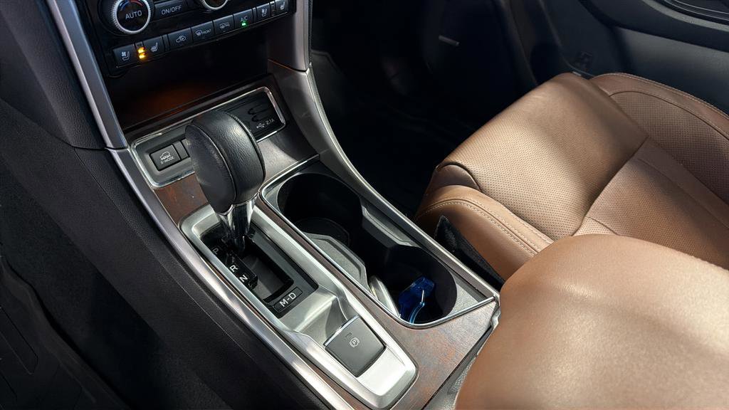 Used 2019 Subaru Ascent Touring w/ Popular Package #3 image 31