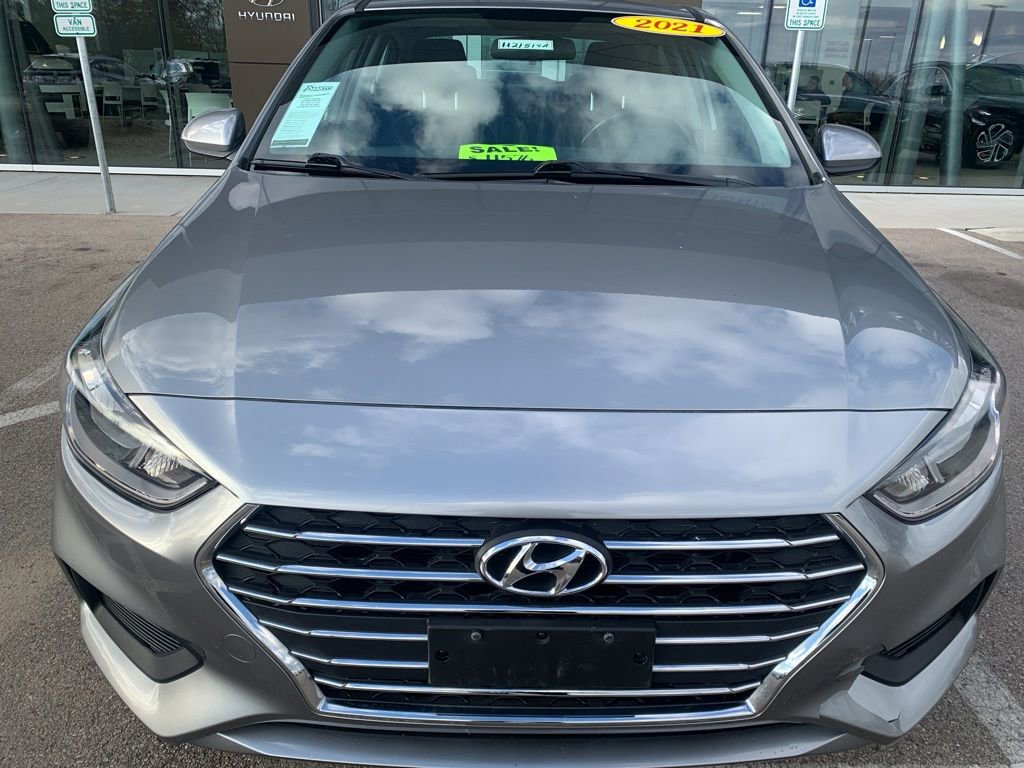 Used 2021 Hyundai Accent SE image 8