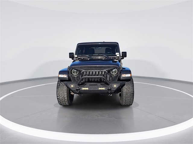 Used 2018 Jeep Wrangler Unlimited Sahara image 3