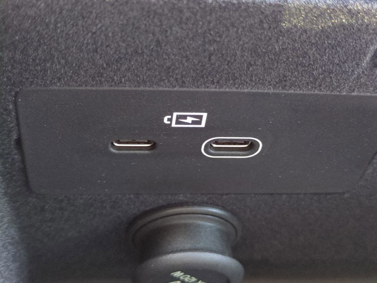 New 2025 Volvo XC90 B6 Ultra w/ Lounge Package image 20