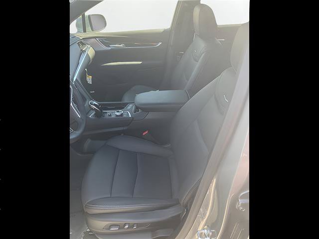 Certified 2025 Cadillac XT5 Premium Luxury w/ Technology Package AWD/4WD image 11