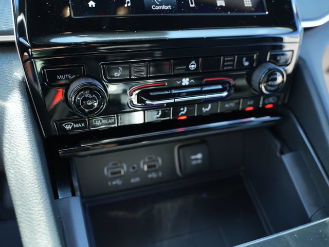 New 2026 Jeep Grand Cherokee L 4WD image 37