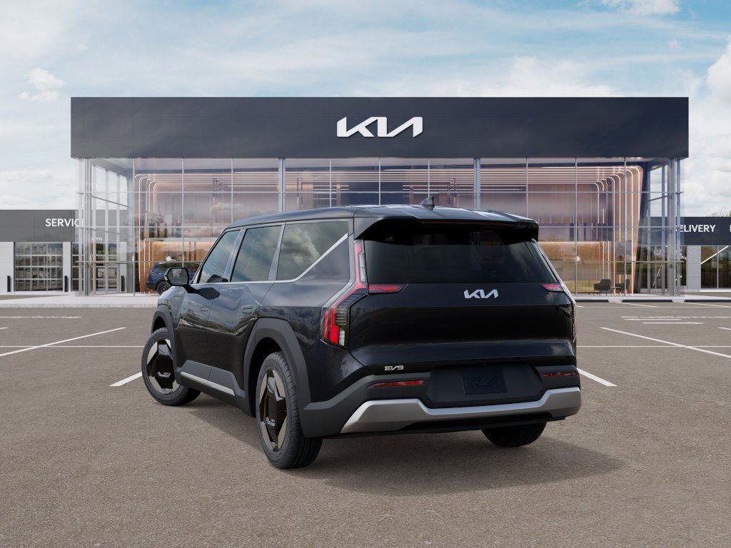 New 2026 Kia EV9 Light RWD image 4
