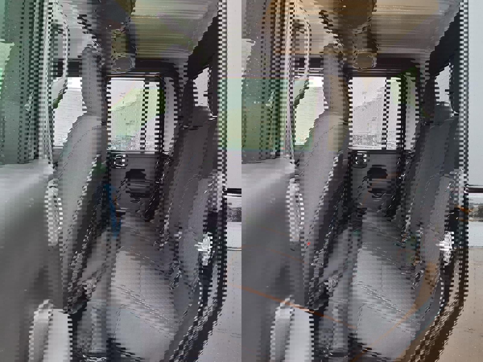 New 2026 Jeep Gladiator Mojave w/ Steel Bumper Group image 18