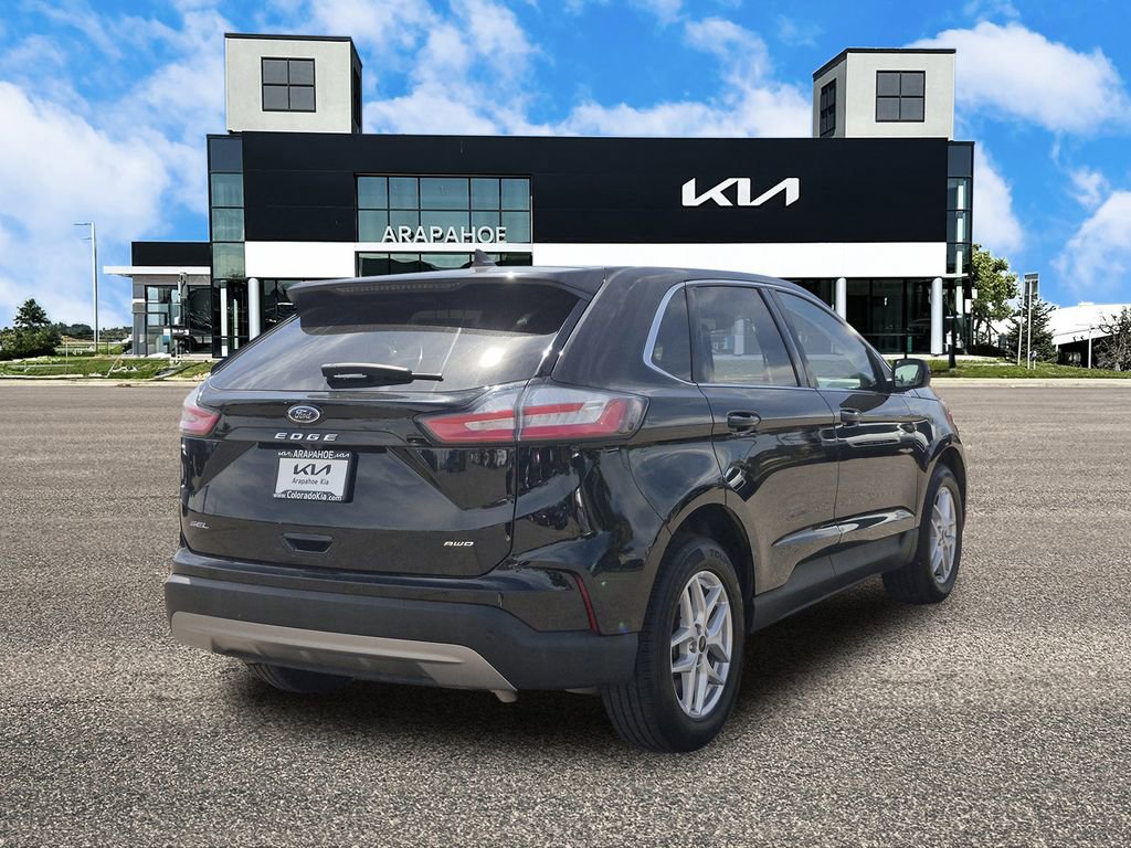 Used 2024 Ford Edge SEL image 5