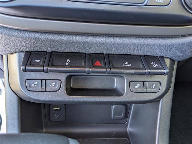 Used 2016 Chevrolet Colorado Z71 AWD/4WD image 13