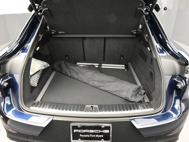 New 2026 Porsche Cayenne Turbo GT image 16