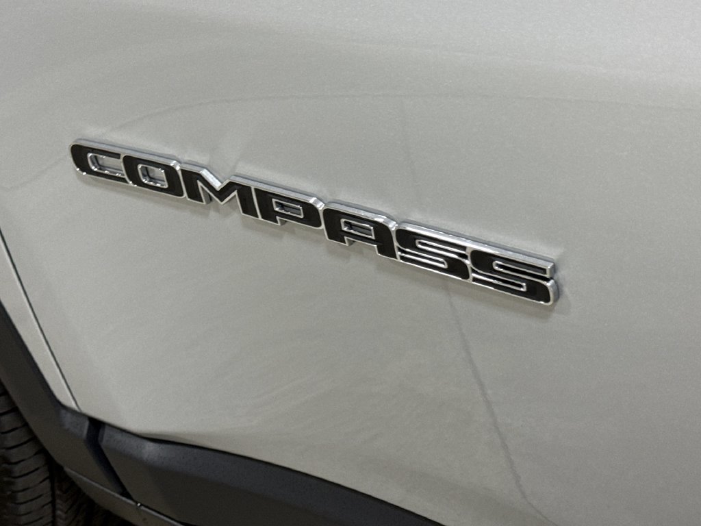 New 2026 Jeep Compass Limited AWD/4WD image 25