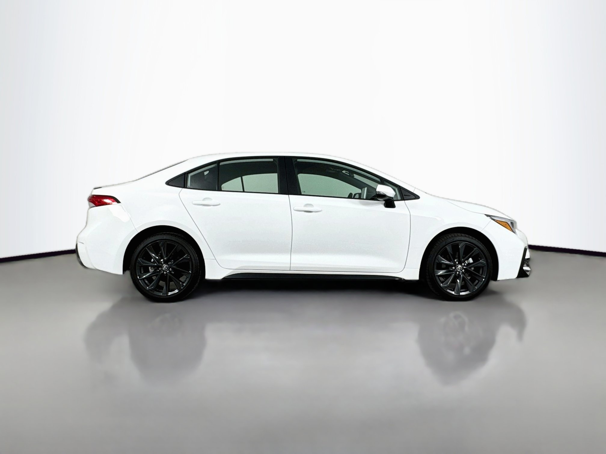 Certified 2026 Toyota Corolla SE w/ SE Package FWD image 8