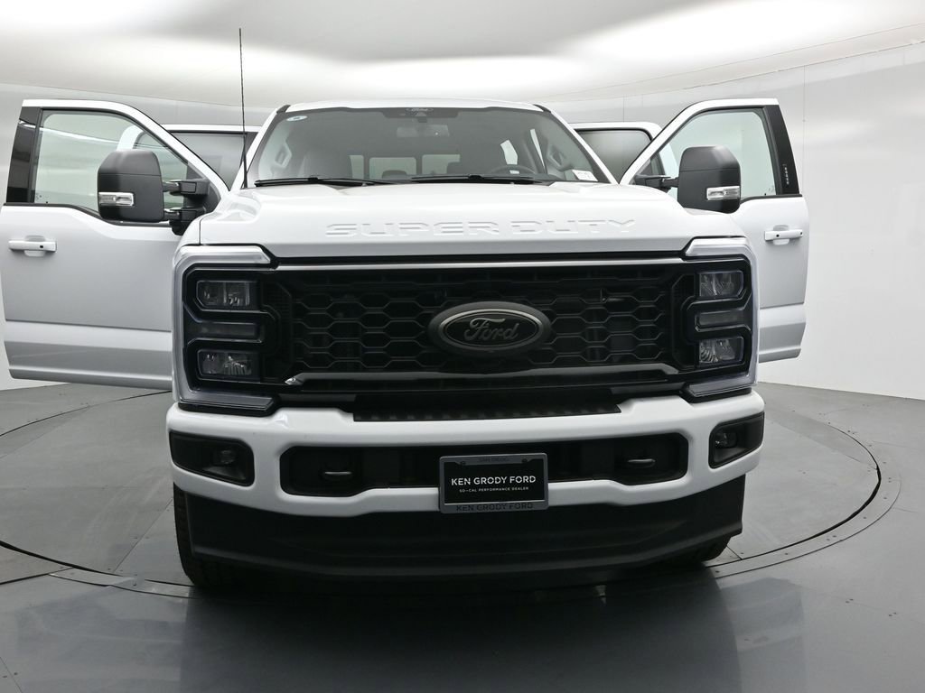 New 2026 Ford F350 XLT w/ XLT Premium Package image 27