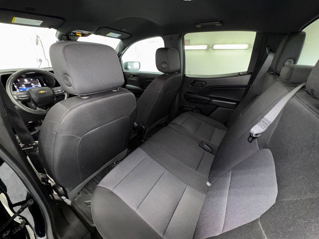 Used 2023 Chevrolet Colorado W/T image 23