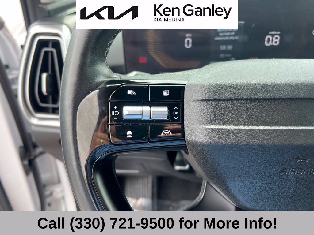 Certified 2026 Kia Sorento LX FWD image 29