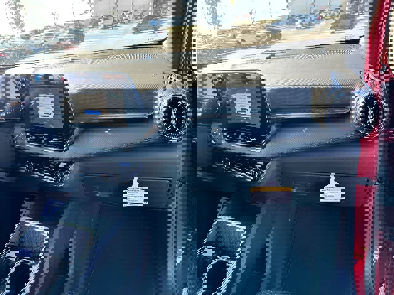 New 2025 Chevrolet Equinox LT image 28