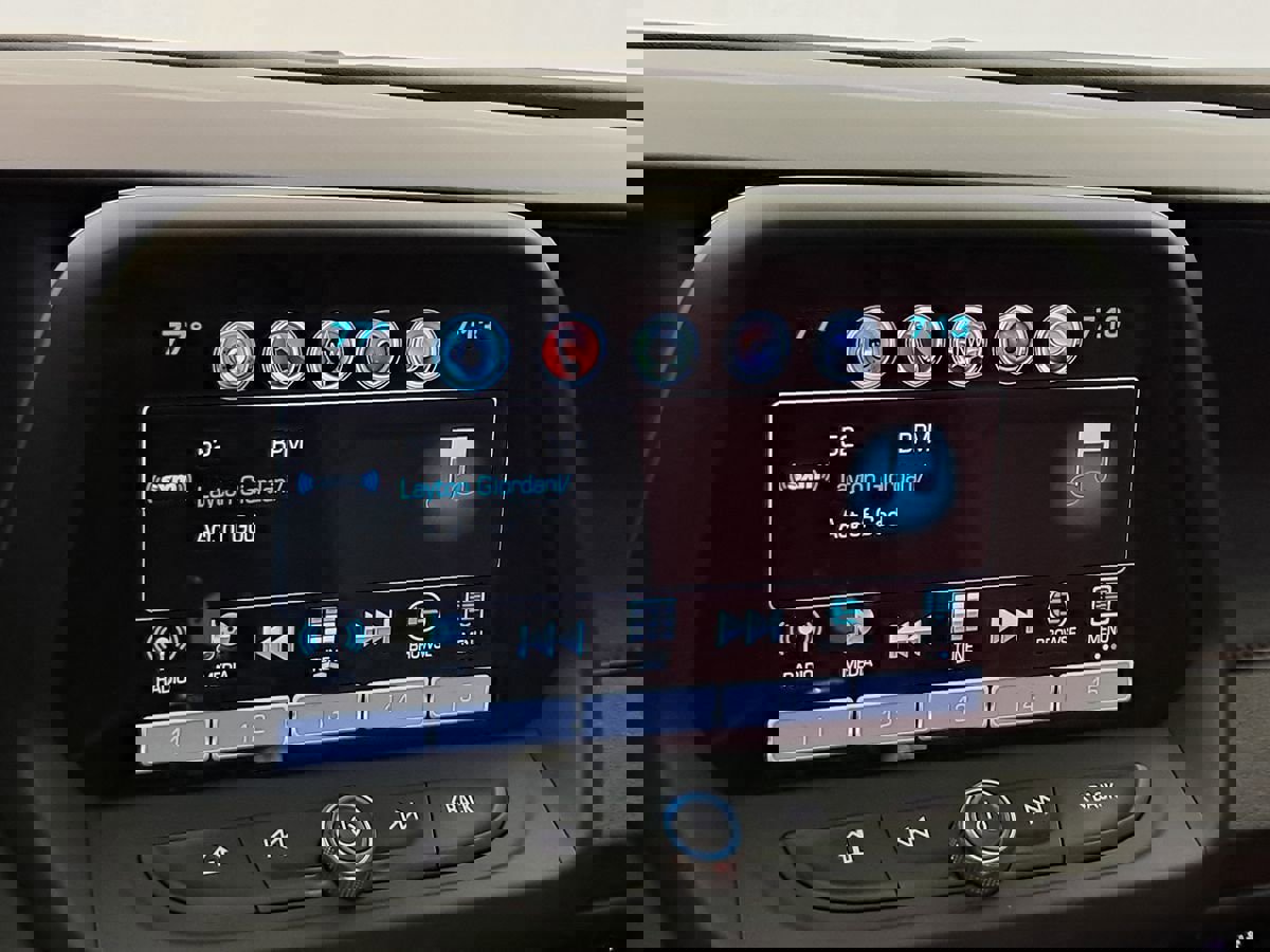 Used 2017 Chevrolet Camaro SS image 26