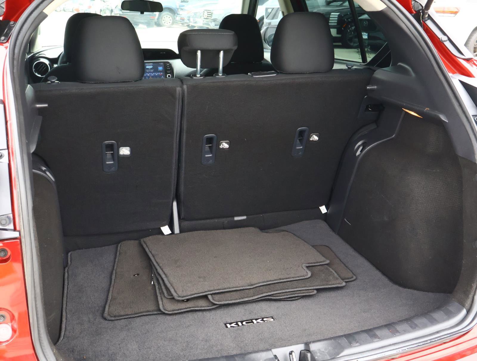 Used 2024 Nissan Kicks SV FWD image 20