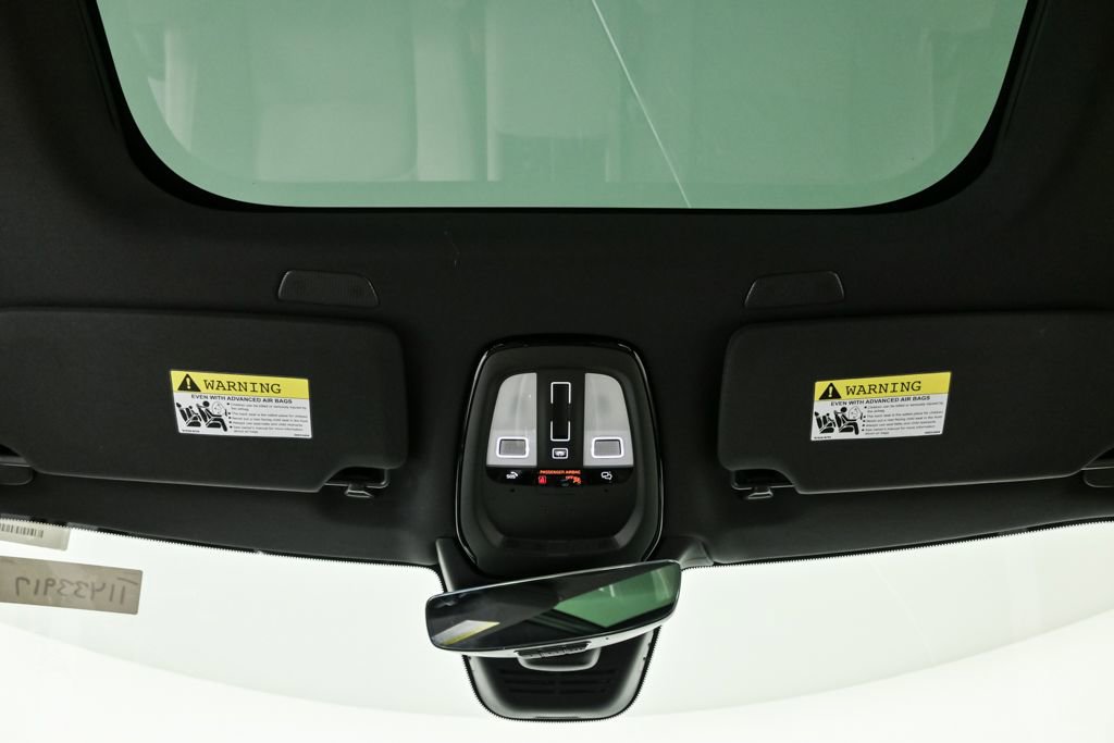 Used 2026 Volvo XC90 B6 Plus w/ Protection Package Premier AWD/4WD image 21