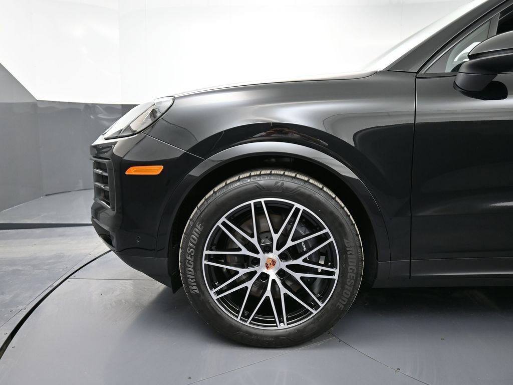 New 2026 Porsche Cayenne image 12