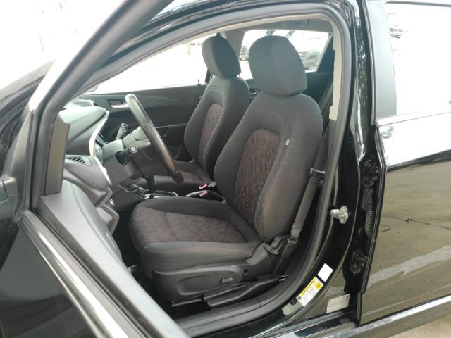 Used 2017 Chevrolet Sonic LT w/ Convenience Package FWD image 13