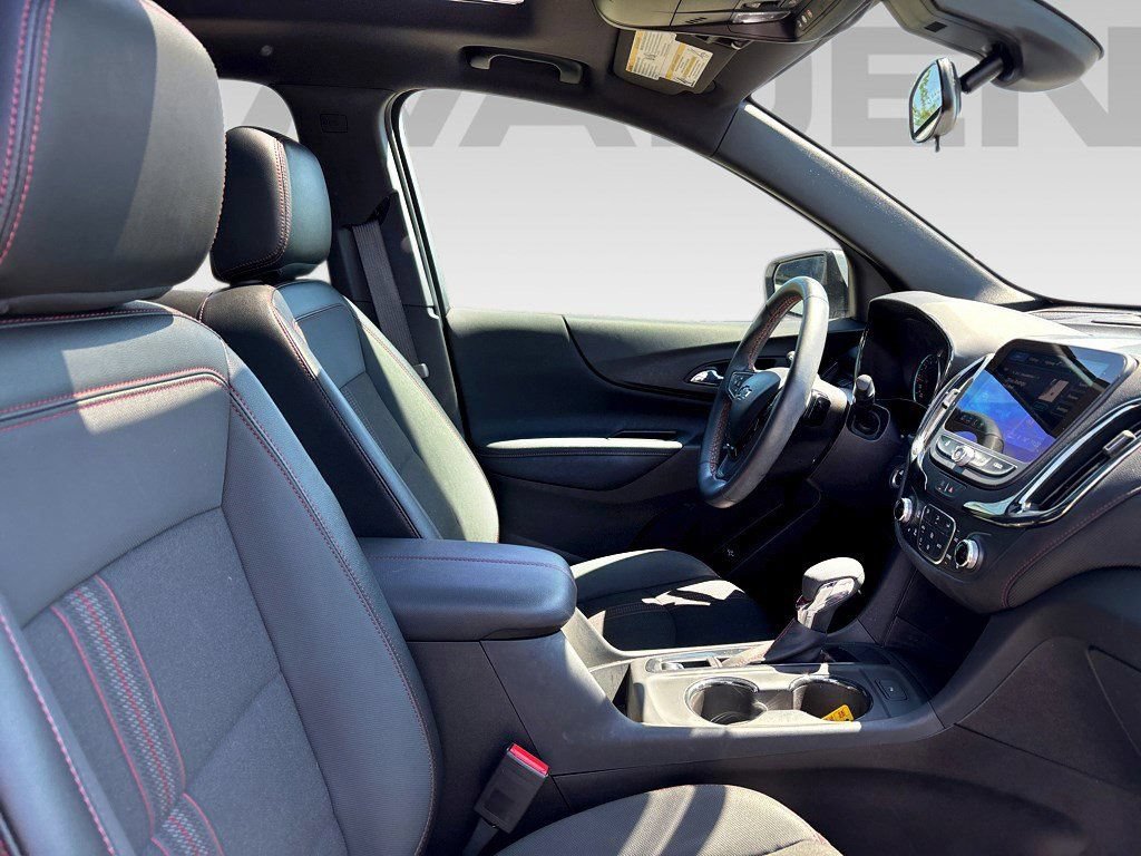 Used 2024 Chevrolet Equinox RS FWD image 10