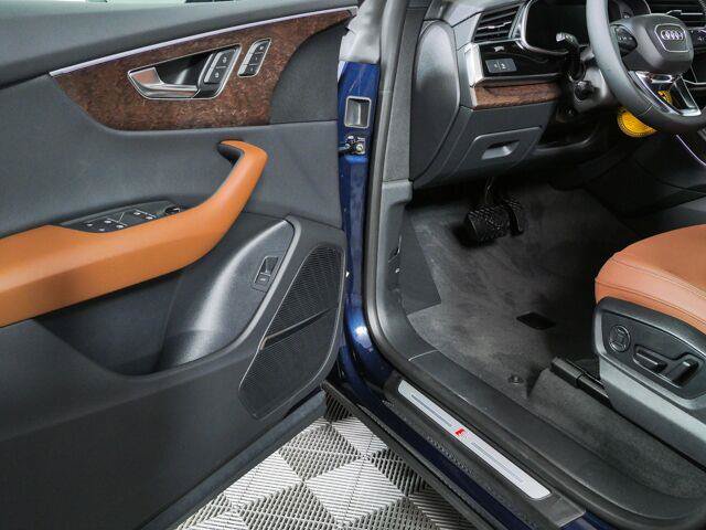 New 2027 Audi Q8 Premium AWD/4WD image 9