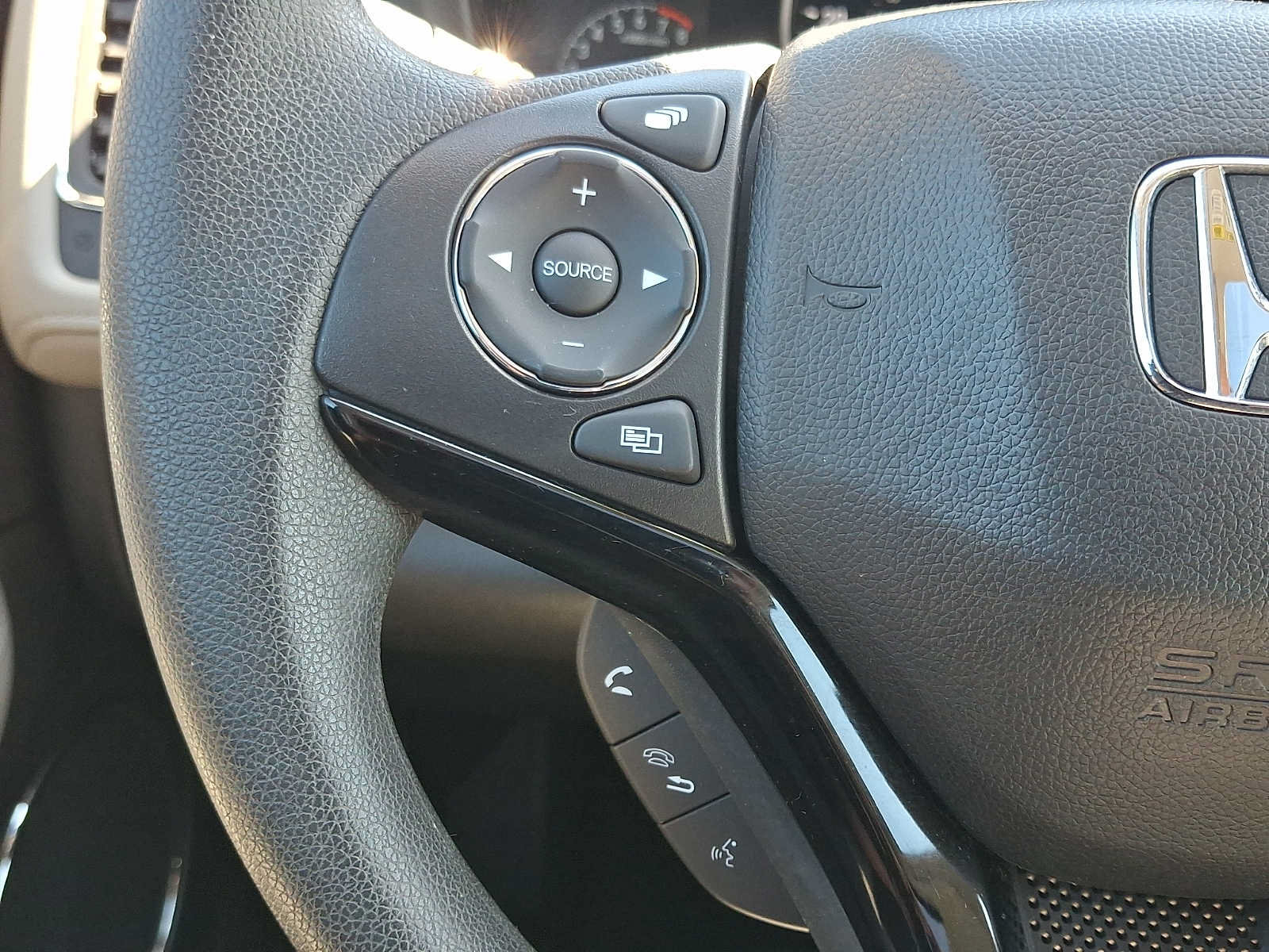 Used 2020 Honda HR-V EX image 21