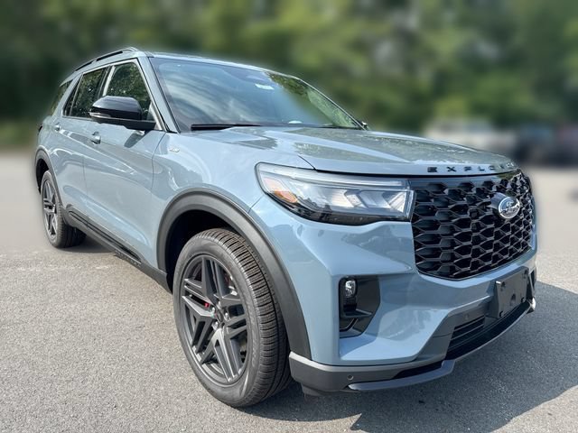 New 2026 Ford Explorer ST-Line w/ ST-Line Street Pack AWD/4WD image 2