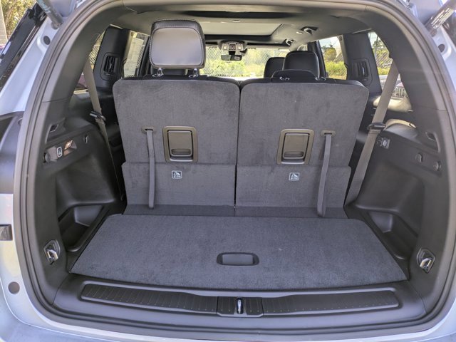 New 2025 Jeep Grand Cherokee L Limited w/ Black Appearance Package image 11