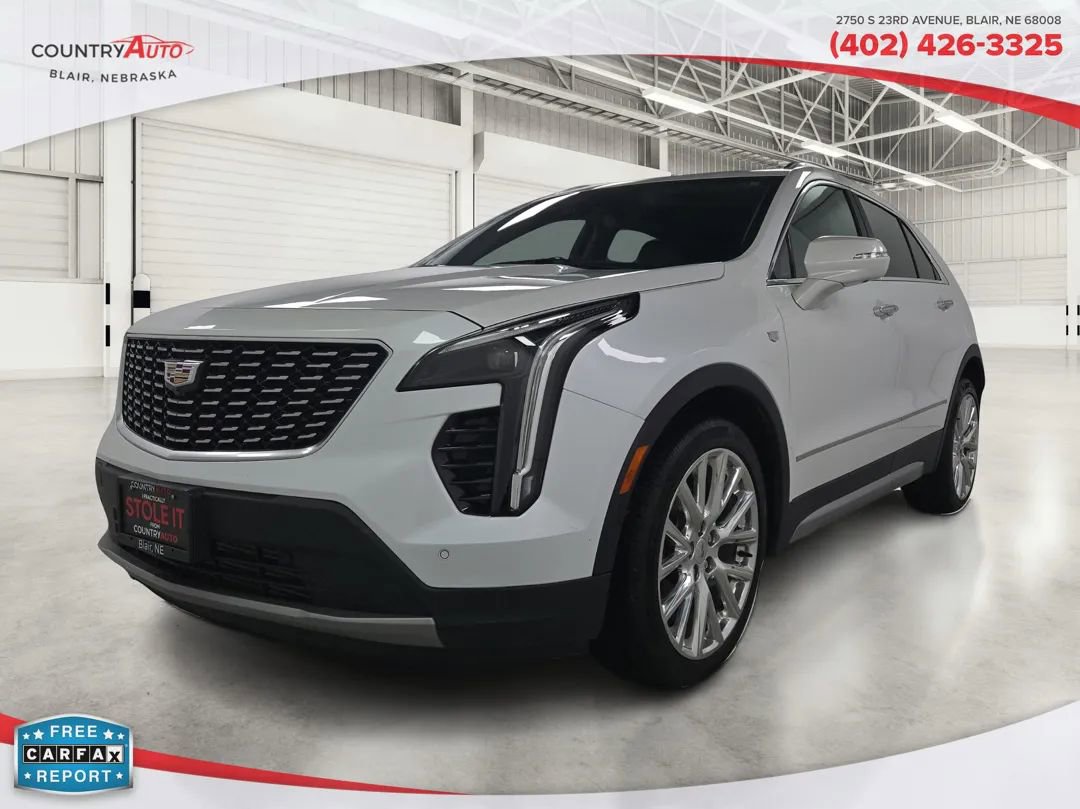 Used 2019 Cadillac XT4 Premium Luxury image 1
