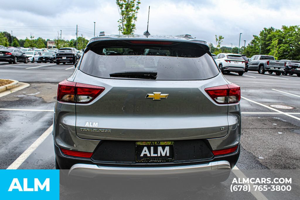 Used 2025 Chevrolet TrailBlazer LT FWD image 10