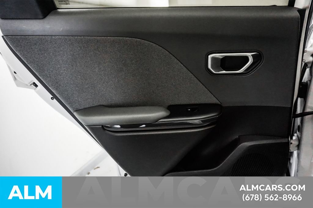 Used 2025 Kia K4 EX image 51