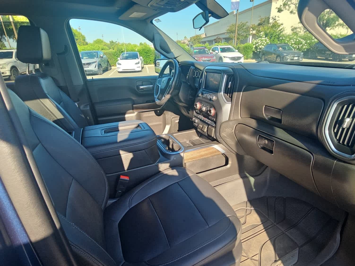 Used 2021 Chevrolet Silverado 1500 RST w/ Convenience Package II AWD/4WD image 13