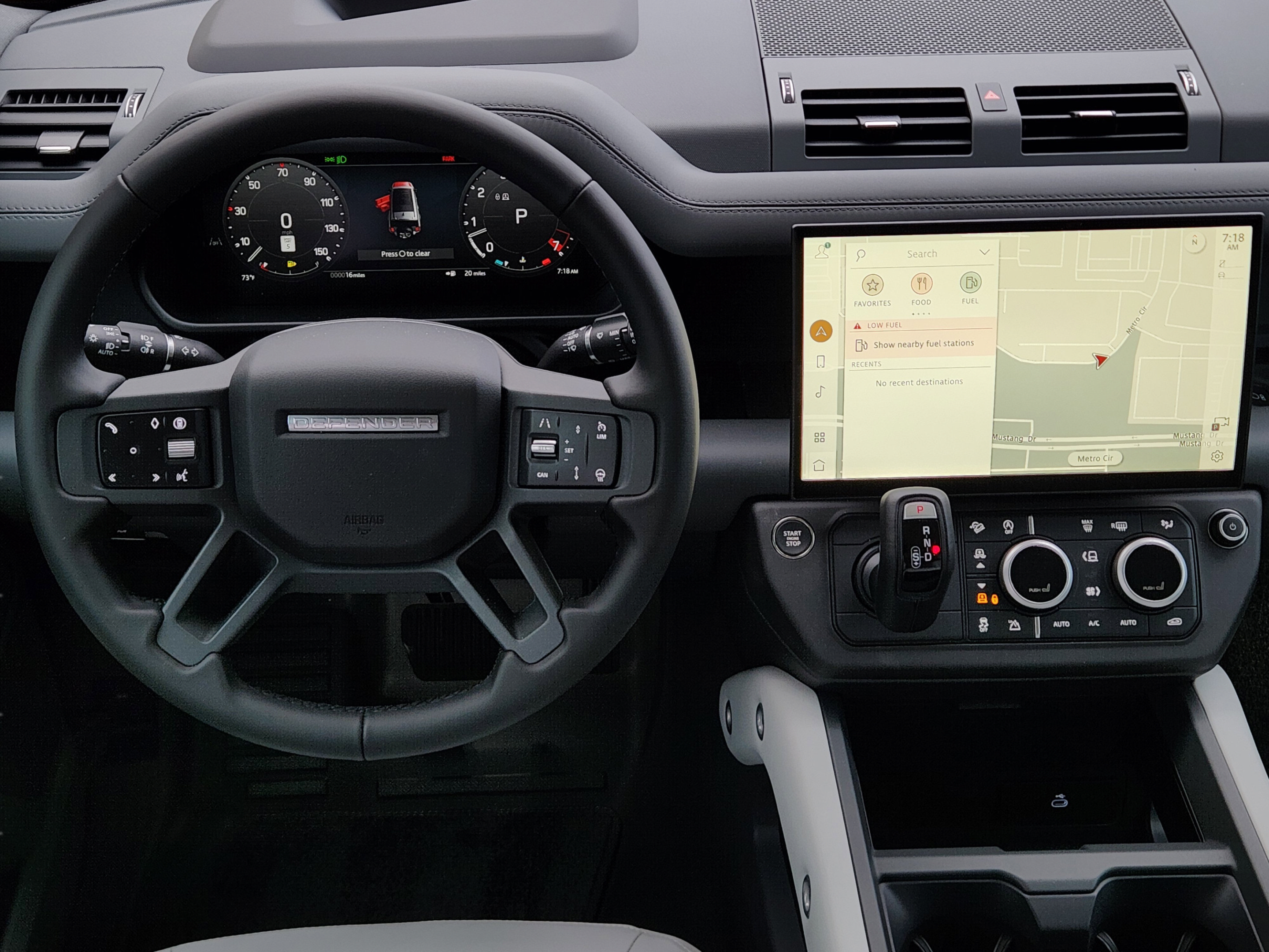 New 2026 Land Rover Defender 130 X-Dynamic SE AWD/4WD image 22
