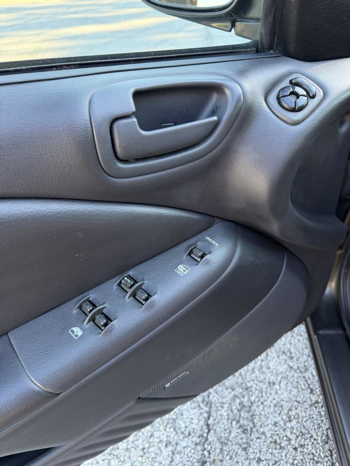 Used 2000 Chrysler Sebring JX FWD image 13