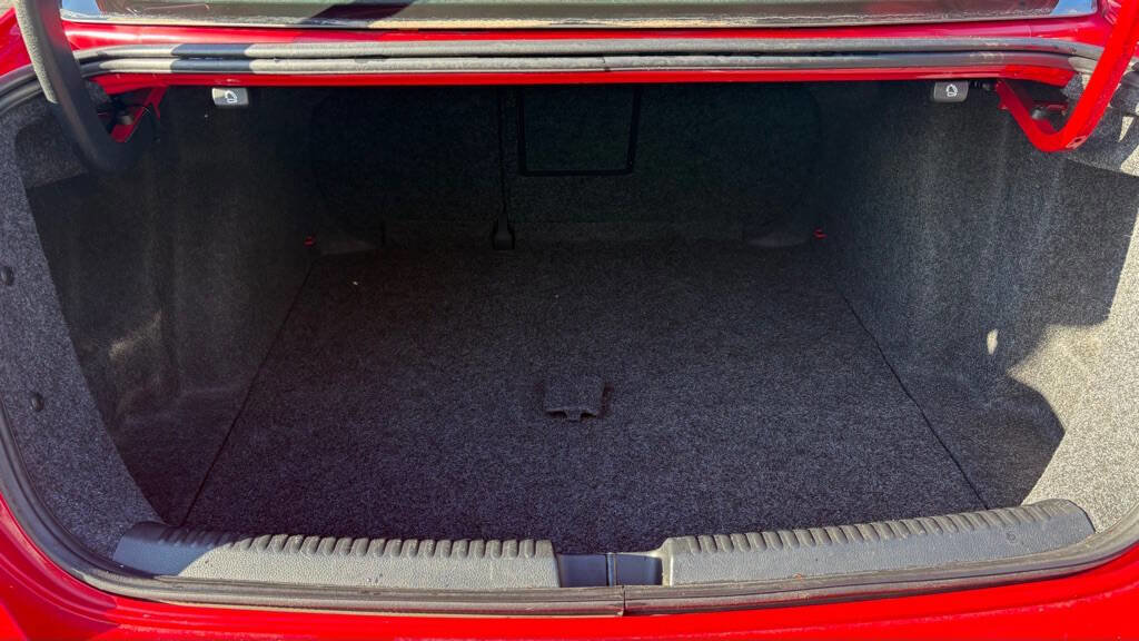 Used 2012 Volkswagen Jetta SE image 17