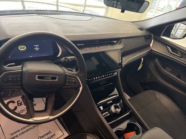 New 2026 Jeep Grand Cherokee L 4WD image 10
