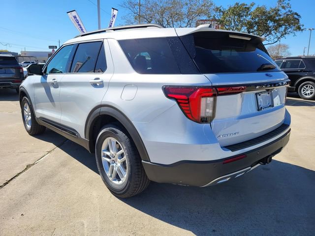 New 2026 Ford Explorer Active w/ Active Comfort Package image 15