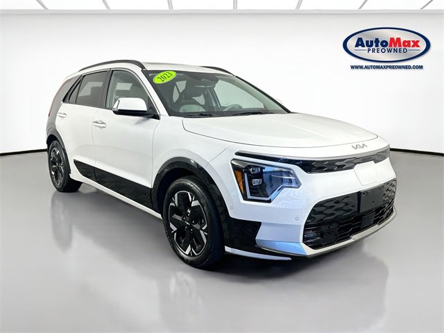 Used 2023 Kia Niro Wave w/ Wave Preserve Package