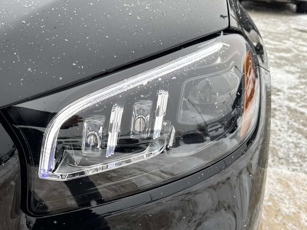 Certified 2025 Mercedes-Benz GLS 450 4MATIC image 12