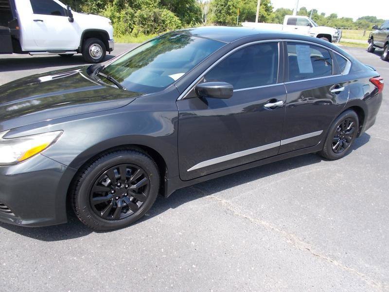 Used 2016 Nissan Altima 2.5 S w/ Power Driver Seat Package FWD image 7