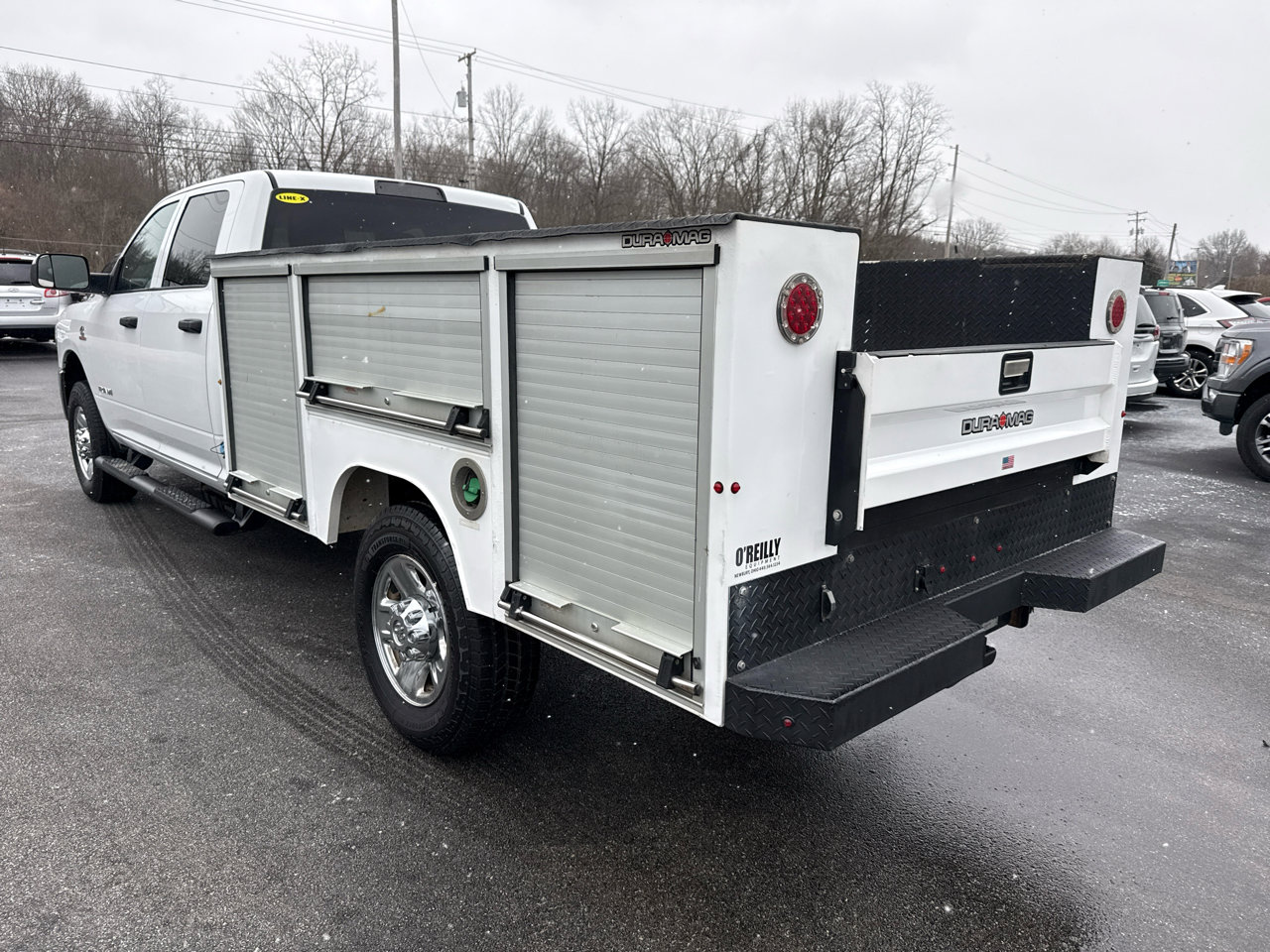 Used 2019 RAM 3500 Tradesman w/ Chrome Appearance Group image 4