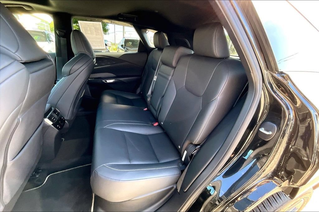 Used 2024 Lexus RX 350 F Sport w/ Convenience Package AWD/4WD image 37